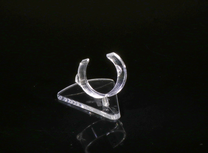 Espositore per anelli con piede di supporto Espositore per anelli con piede di supporto