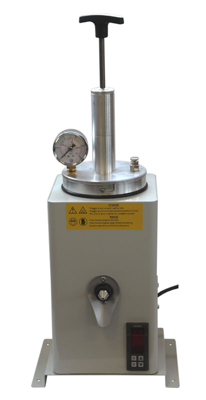 Wax injector model 1500 D