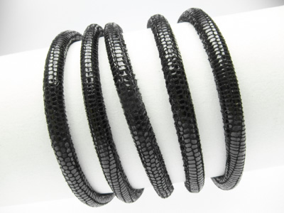 Cordoncino di nappa, stampa lucertola, tondo con cucitura, Ø 4 mm, cognac Cordoncino di nappa, stampa lucertola, tondo con cucitura, Ø 4 mm, cognac