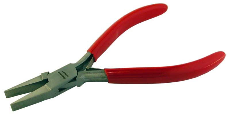 Flat nose plier 130 mm
