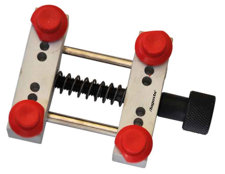 Case clamp for large watches