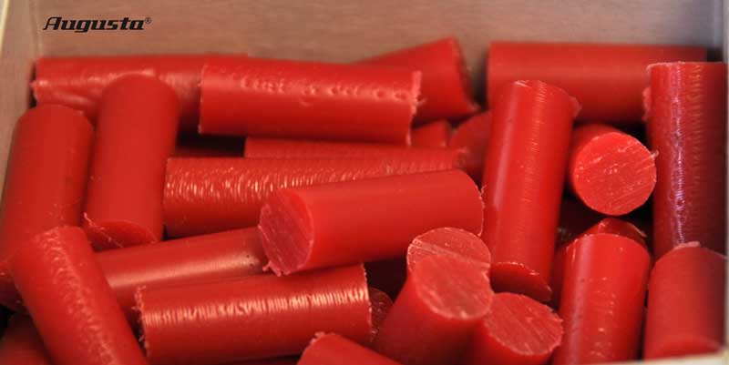 Wax pellets red Wax pellets red